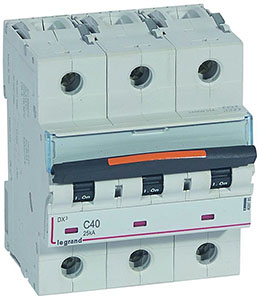 WYŁĄCZNIK NADPRĄDOWY C 40A 3-POLOWY 25KA DX3 S323 - 409785 - LEGRAND