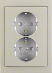 GNIAZDO PODWÓJNE SCHUKO KOMPLET STAL SZLACHETNA LAKIEROWANA K.5 - 47297004 - HAGER - BERKER