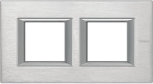 RAMKA PROSTOKĄTNA POZIOMA 2X2 MODUŁY BRUSHED CHROME AXOLUTE - HA4802M2HCR - LEGRAND