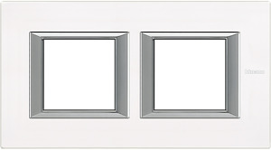 RAMKA PROSTOKĄTNA POZIOMA 2X2 MODUŁY WHITE GLASS AXOLUTE - HA4802M2HVBB - LEGRAND