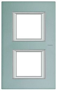 RAMKA PROSTKĄTNA PIONOWA 2X2 MODUŁY BRUSHED MERCURY AXOLUTE - HA4802/2AZ - LEGRAND