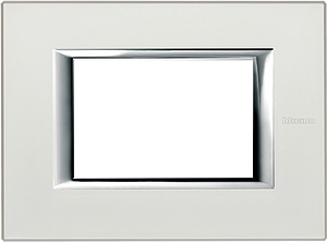 RAMKA PROTOKĄTNA 3 MODUŁY SILVER AXOLUTE  - HA4803SAN - LEGRAND