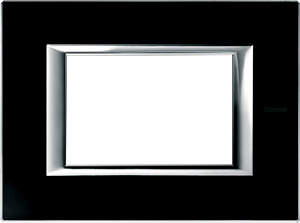 RAMKA PROTOKĄTNA 3 MODUŁY BLACK GLASS AXOLUTE - HA4803VNN - LEGRAND
