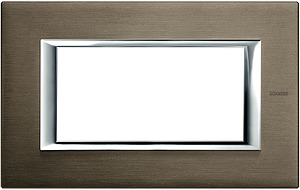 RAMKA PROTOKĄTNA 4 MODUŁY BRUSHED BRONZE AXOLUTE - HA4804BR - LEGRAND