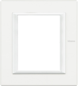 RAMKA PROTOKĄTNA 3+3 MODUŁY AXOLUTE WHITE AXOLUTE - HA4826HD - LEGRAND