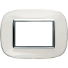 RAMKA OWALNA 3 MODUŁY LIQUID WHITE AXOLUTE - HB4803DB - LEGRAND